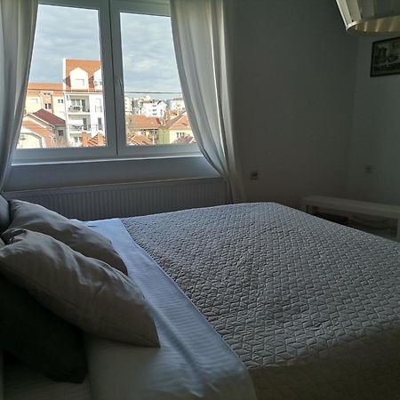 Appartement Crystal Kragujevac Extérieur photo