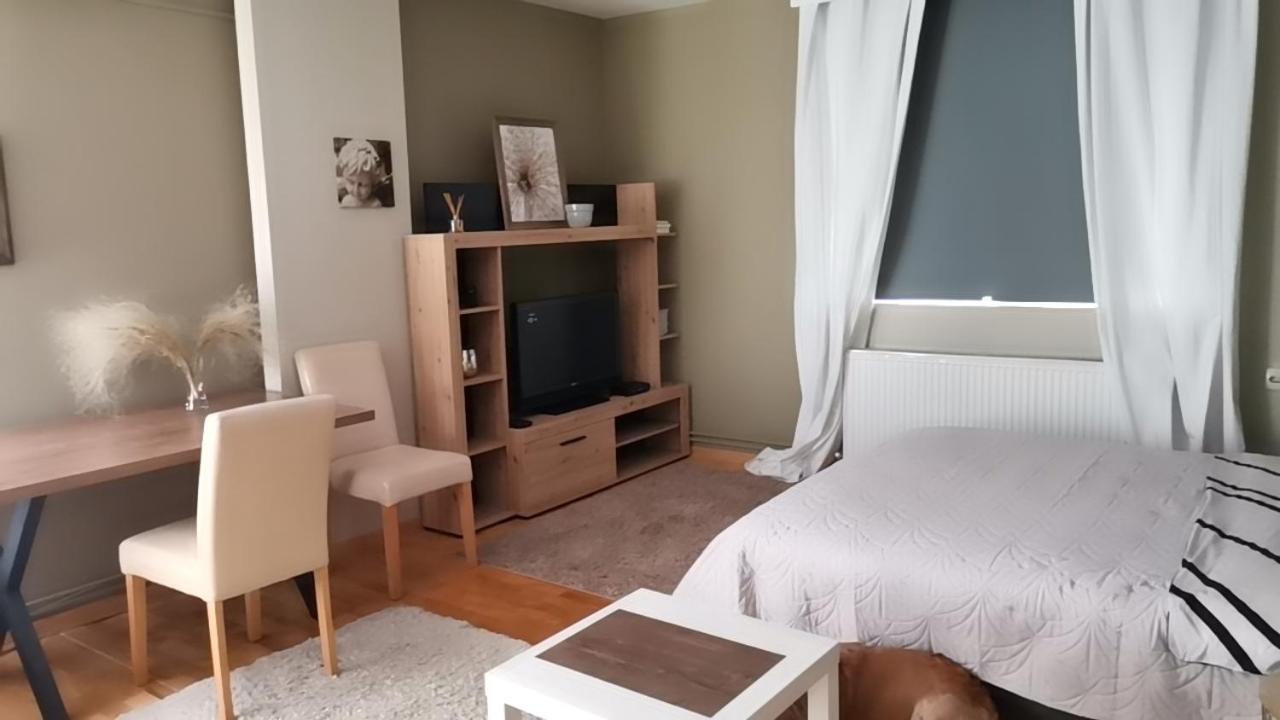 Appartement Crystal Kragujevac Extérieur photo