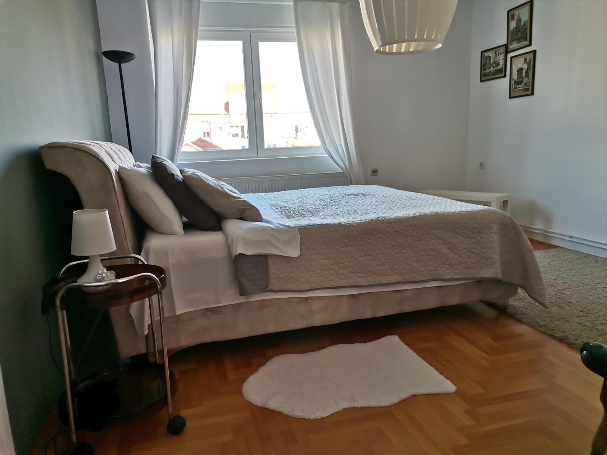 Appartement Crystal Kragujevac Extérieur photo